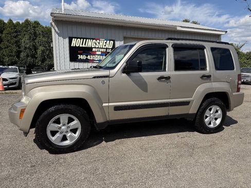 Used 2010 Jeep Liberty Sport w/ Popular Equipment Group AWD/4WD image 1