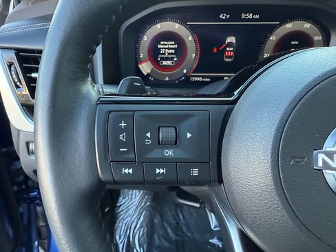 Certified 2023 Nissan Rogue Platinum image 29