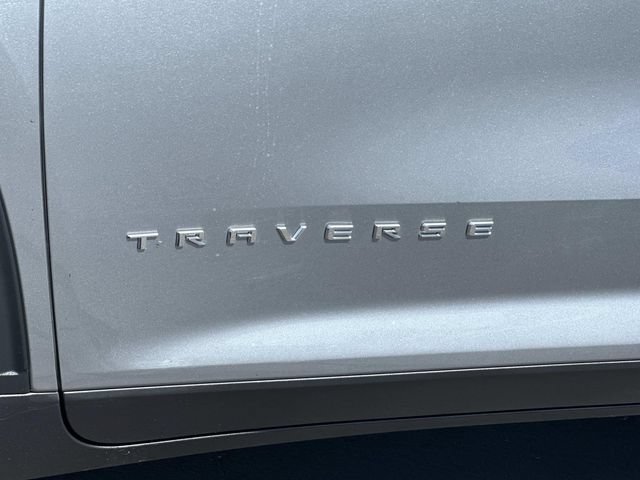 Certified 2025 Chevrolet Traverse LT FWD image 29