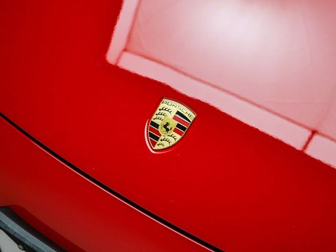 Used 2023 Porsche 911 Targa 4S image 12