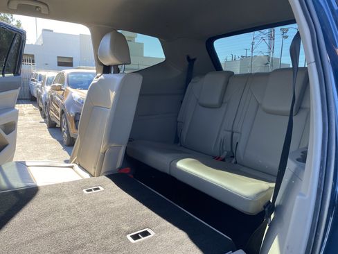 Used 2018 Volkswagen Atlas SE image 12