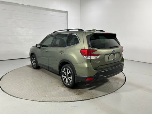 Used 2020 Subaru Forester Limited AWD/4WD image 23