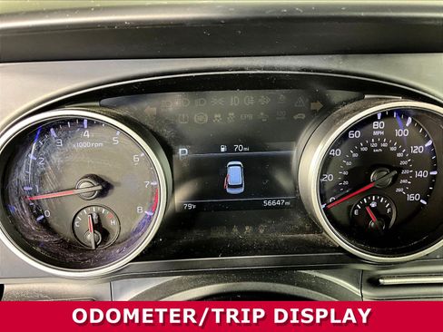 Used 2024 Kia Carnival LX FWD image 13