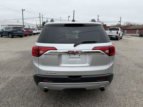Used 2019 GMC Acadia SLT w/ LPO, Floor Liner Package image 4