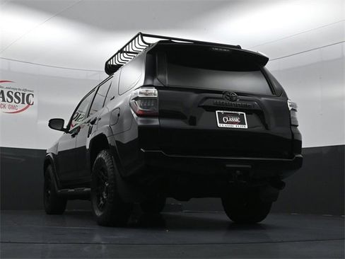 Used 2023 Toyota 4Runner SR5 Premium w/ Moonroof Package image 25