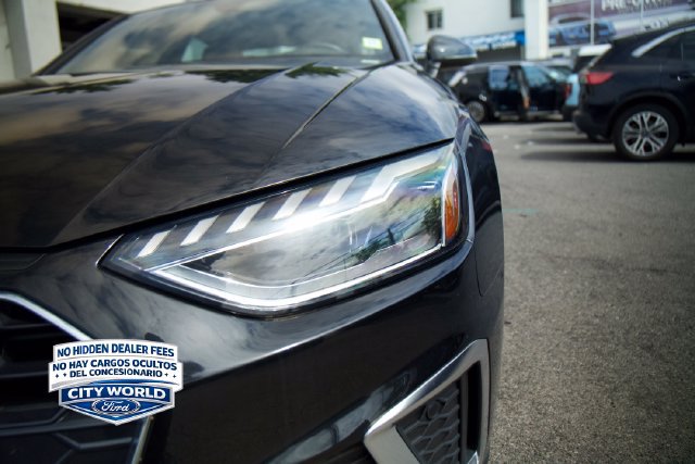 Used 2023 Audi A4 2.0T Premium Plus w/ Premium Plus Package AWD/4WD image 10
