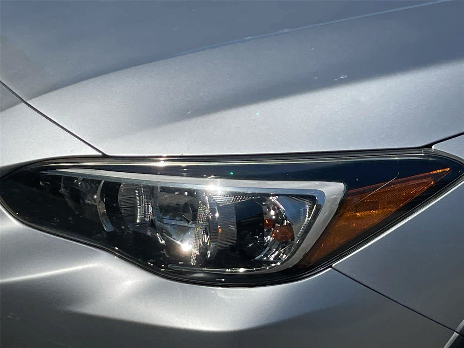 Used 2019 Subaru Crosstrek 2.0i Premium w/ Popular Package #3 AWD/4WD image 9