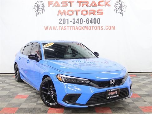 Used 2022 Honda Civic Sport image 3