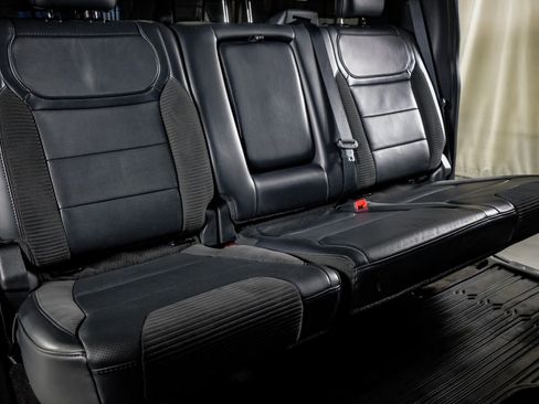 Used 2022 Ford F150 Raptor w/ Raptor 37 Performance Package image 29