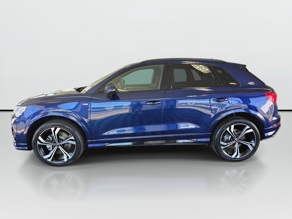 Used 2023 Audi Q3 2.0T Premium Plus w/ Premium Plus Package AWD/4WD image 6
