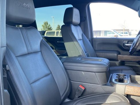 Used 2022 Chevrolet Silverado 2500 High Country image 29