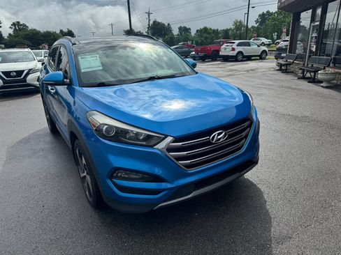 Used 2016 Hyundai Tucson Limited w/ Option Group 03 AWD/4WD image 19