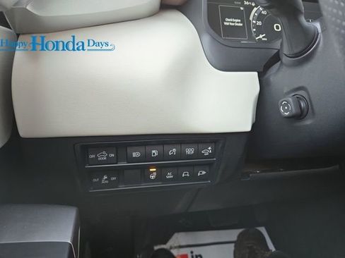 Used 2023 Toyota Tundra Capstone image 30