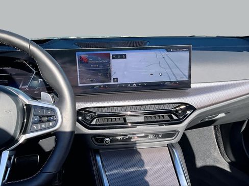 Used 2027 BMW M440i Convertible RWD image 7
