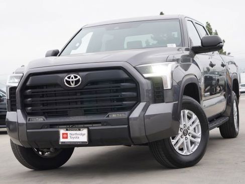 Certified 2025 Toyota Tundra SR5 w/ SR5 Convenience Package AWD/4WD image 3