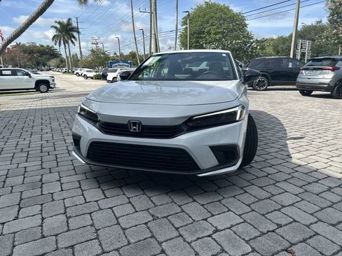 Used 2024 Honda Civic Sport image 32