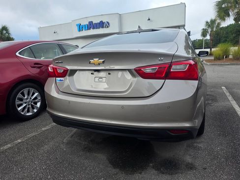 Used 2023 Chevrolet Malibu LT FWD image 37