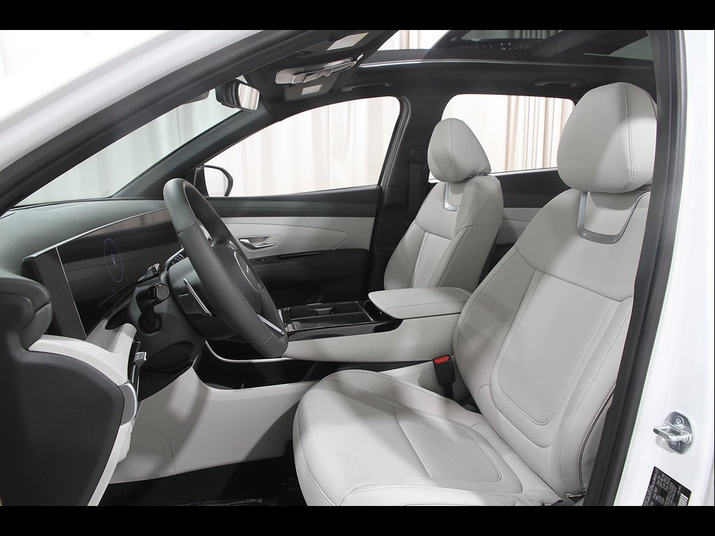 Certified 2026 Hyundai Tucson Limited AWD/4WD image 5