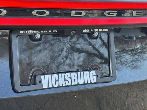 Used 2017 Dodge Durango SXT w/ Quick Order Package 23B AWD/4WD image 34