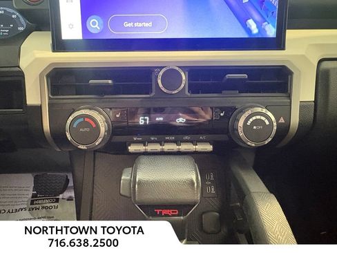 Used 2024 Toyota Tacoma TRD Off-Road AWD/4WD image 22