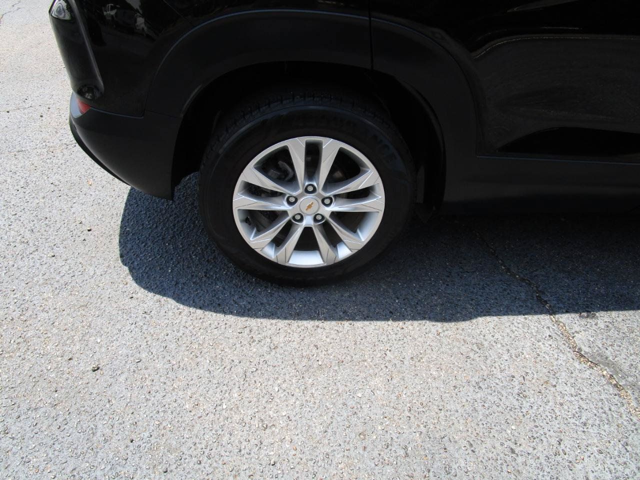 Used 2021 Chevrolet TrailBlazer LS FWD image 22