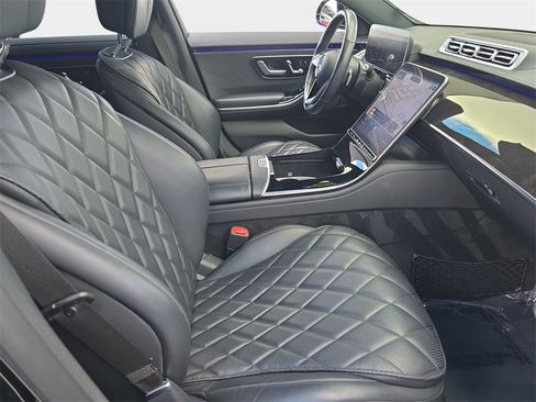 Used 2022 Mercedes-Benz S 580 4MATIC Sedan image 12