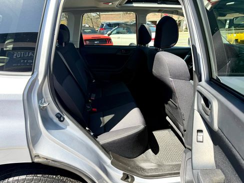 Used 2015 Subaru Forester 2.5i Premium image 23