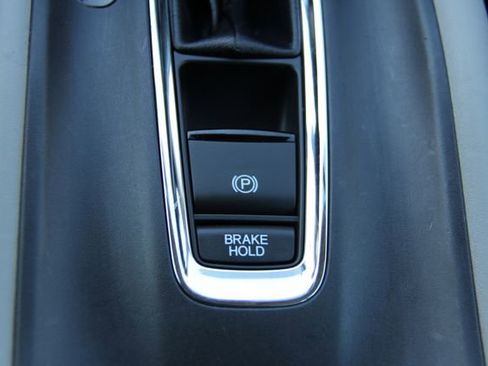 Used 2021 Honda HR-V LX image 27