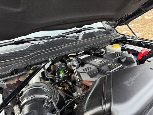 Used 2020 RAM 2500 Laramie image 46