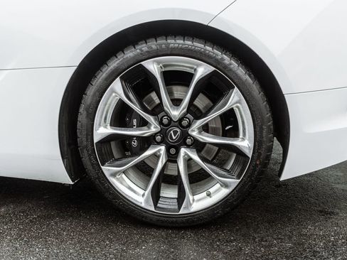 Used 2021 Lexus LC 500 Convertible image 32