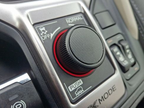 Certified 2023 Subaru Forester Premium image 24