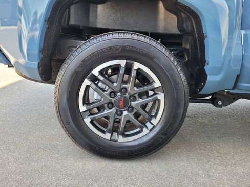 Used 2026 Toyota Tacoma TRD Sport AWD/4WD image 37