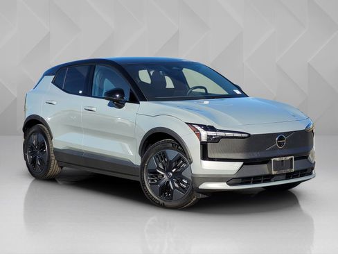 New 2026 Volvo EX30 Cross Country Ultra w/ Protection Package Premier image 8