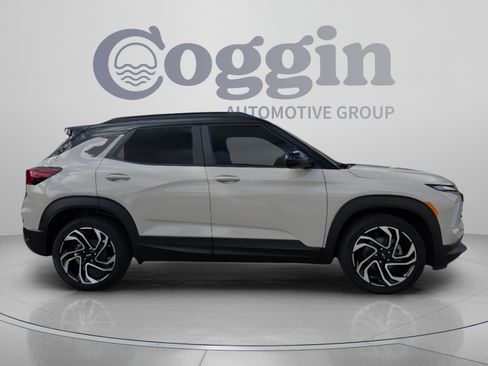 New 2026 Chevrolet TrailBlazer RS w/ Convenience Package FWD image 7