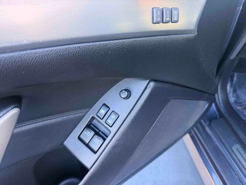 Used 2011 INFINITI G37 Journey w/ Premium Pkg image 18