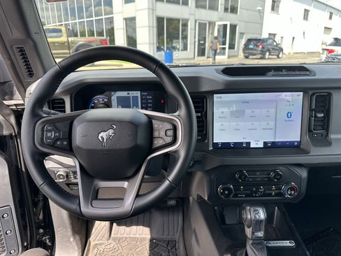 Certified 2024 Ford Bronco Big Bend image 11