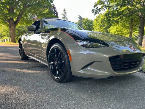 Used 2023 MAZDA MX-5 Miata Grand Touring RWD image 63