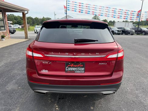 Used 2016 Lincoln MKX Reserve w/ Technology Package AWD/4WD image 5
