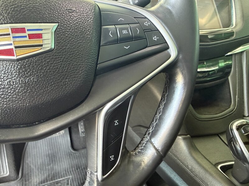 Used 2017 Cadillac XT5 Luxury w/ Driver Awareness Package FWD image 23