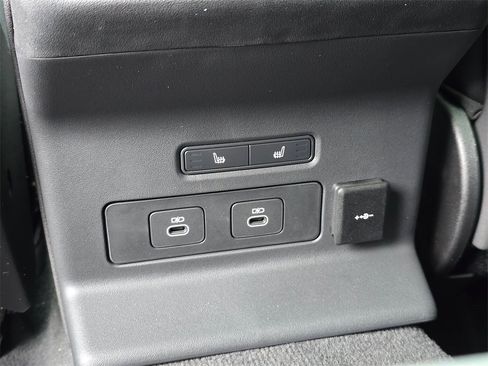 New 2026 Land Rover Range Rover Velar S image 27