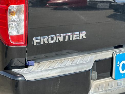 Used 2012 Nissan Frontier SV w/ Sport Appearance Pkg RWD image 26
