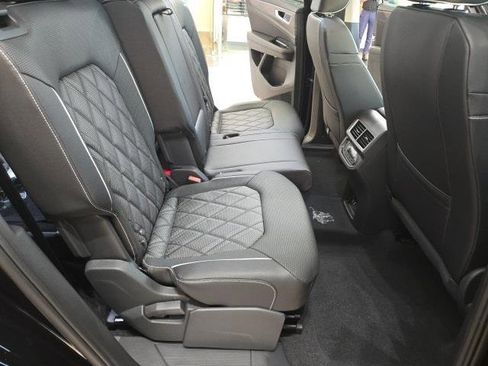 New 2025 Volkswagen Atlas SEL Premium R-Line image 15