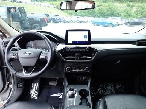 Used 2020 Ford Escape SEL AWD/4WD image 21