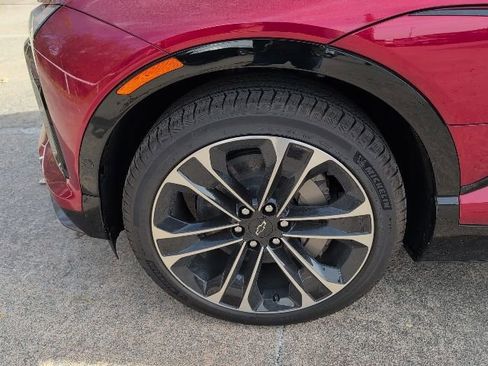 New 2026 Chevrolet Blazer EV SS image 3