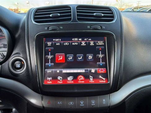 Used 2018 Dodge Journey Crossroad w/ Driver Convenience Group image 35