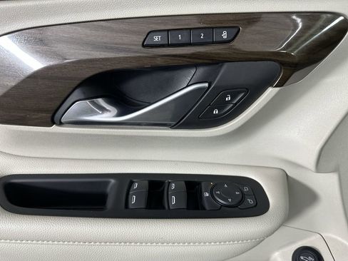 Used 2020 GMC Terrain Denali w/ Denali Premium Package image 26