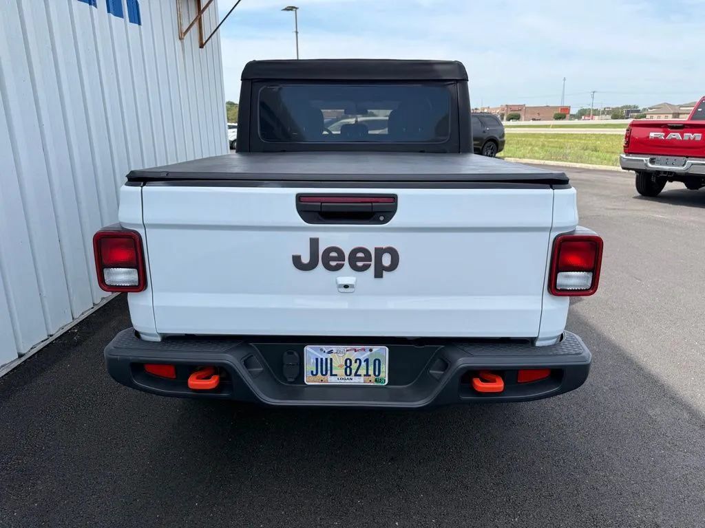 Used 2021 Jeep Gladiator Mojave AWD/4WD image 7