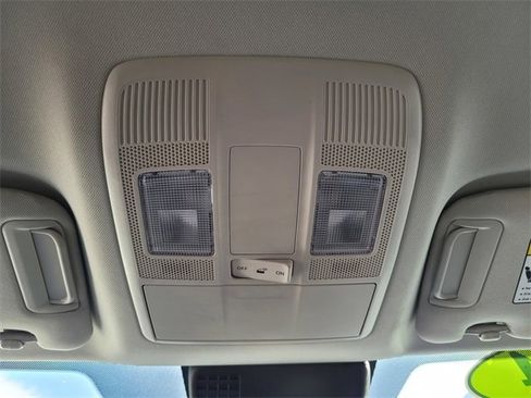 Used 2024 MAZDA CX-5 AWD 2.5 S w/ Select Package image 17