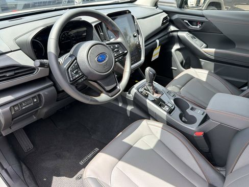 Certified 2026 Subaru Crosstrek 2.5i Limited w/ Crosstrek Mirror Package AWD/4WD image 14