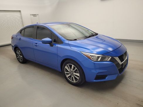 Used 2021 Nissan Versa SV FWD image 11